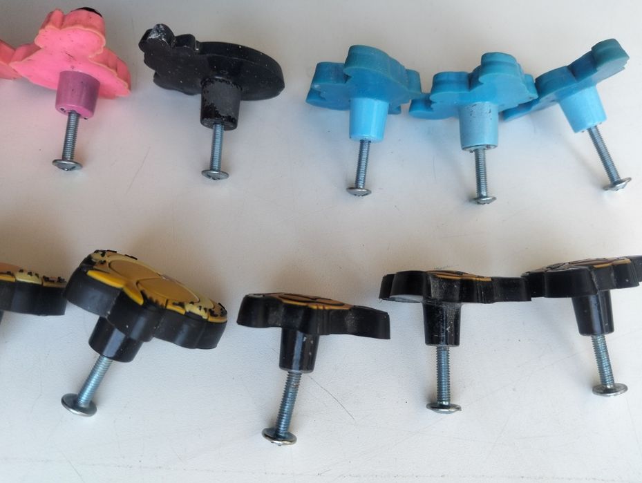 Продам ручки для шкафов