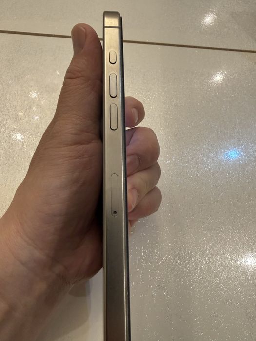 Продам iPhone 15 Pro Max 512GB