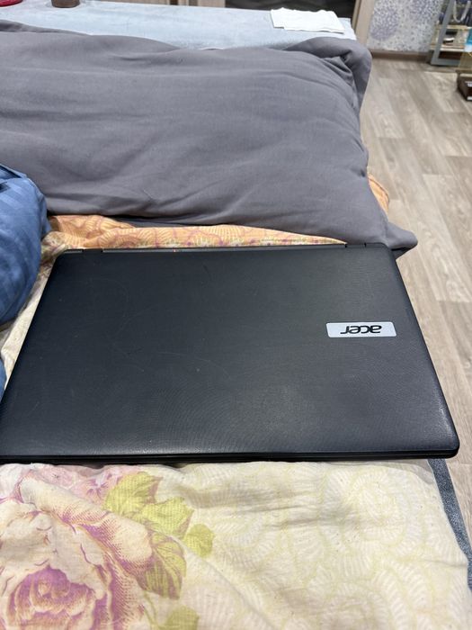 Aser aspire E 15 start