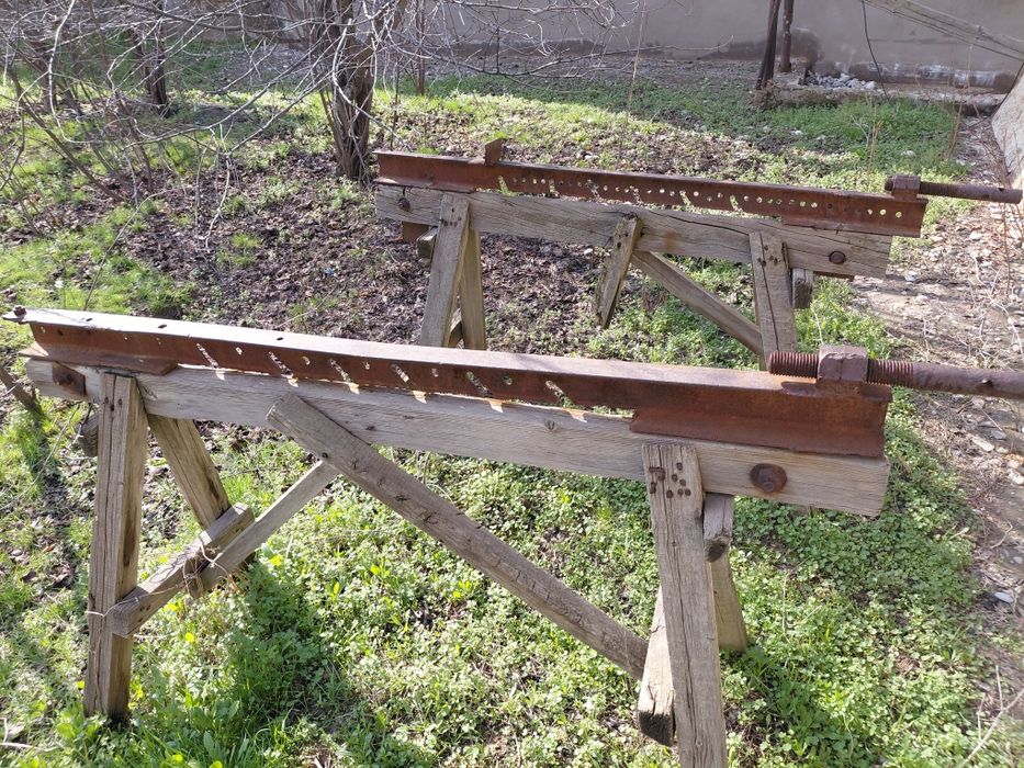 Диска кысатын темир