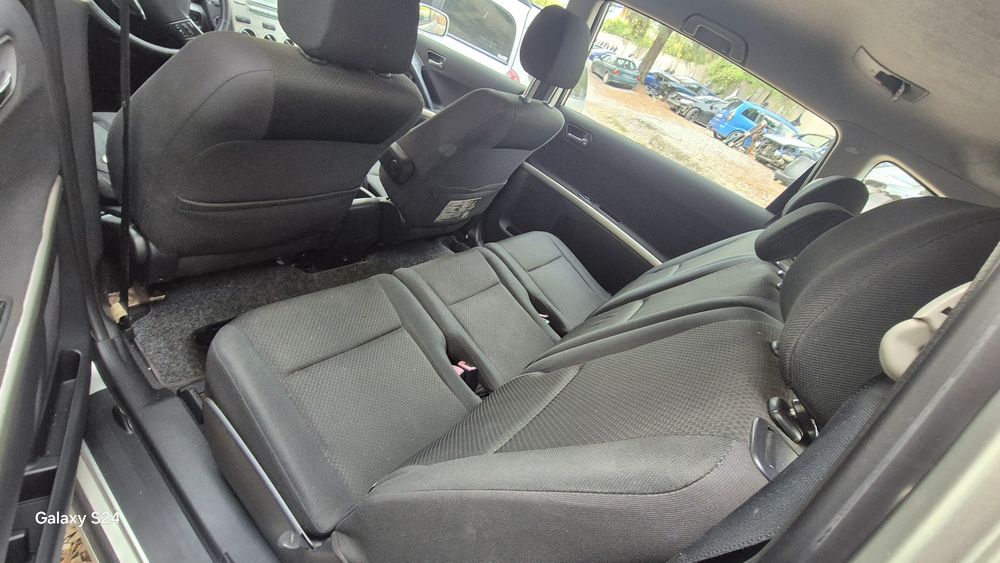 Тойота корола версо 2.2д 136ps 2008г