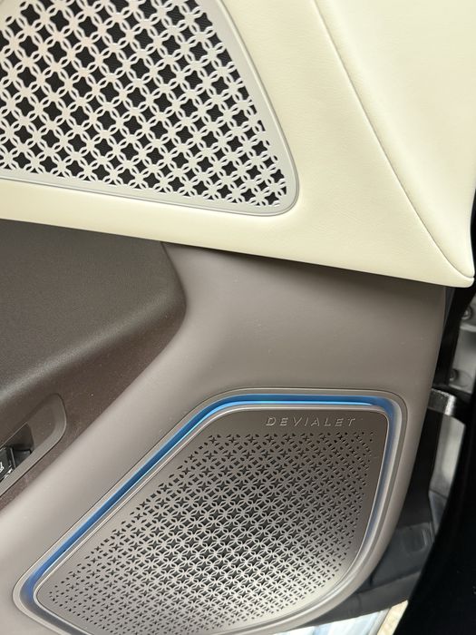 Denza N9  гибрид, супер машина с премиальными функциями