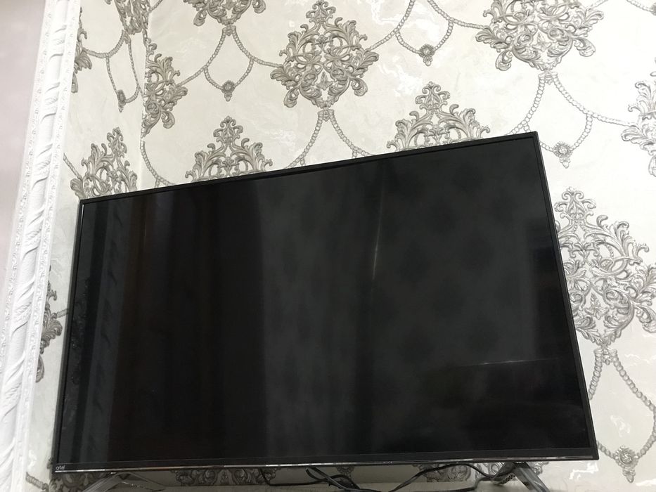 Artel 42 tv sotiladi