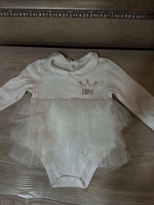 Рокля за бебе Guess
