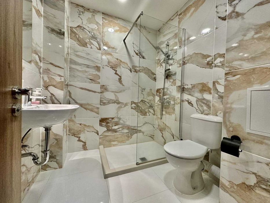 Продава се Двустаен апартамент в София, Изток - 80 кв.м за 1250 €/кв.м - Снимка #4