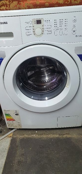 Продам стиральную машинку