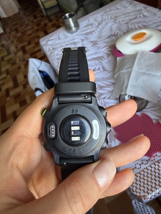 Продам часы Garmin forerunner 55