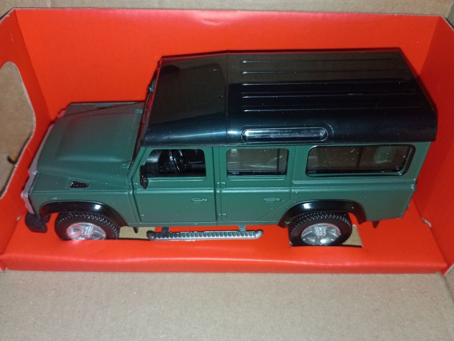 Модели машин 1/32. Green