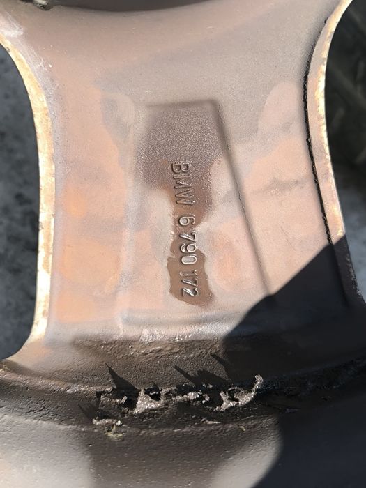 Style 327 17 цола джанти с гуми за BMW F10