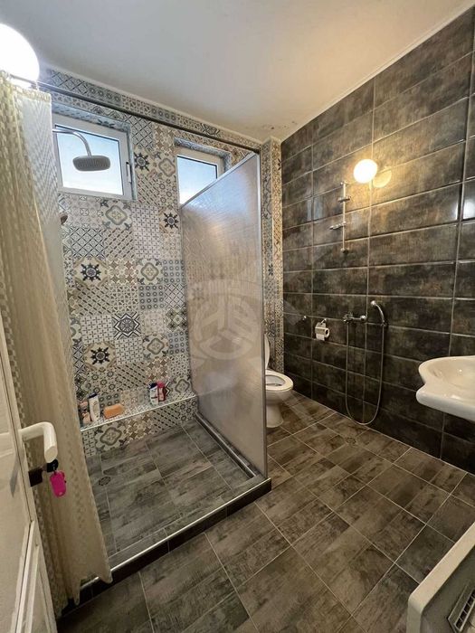 Етаж от къща кв.Галата - 50536