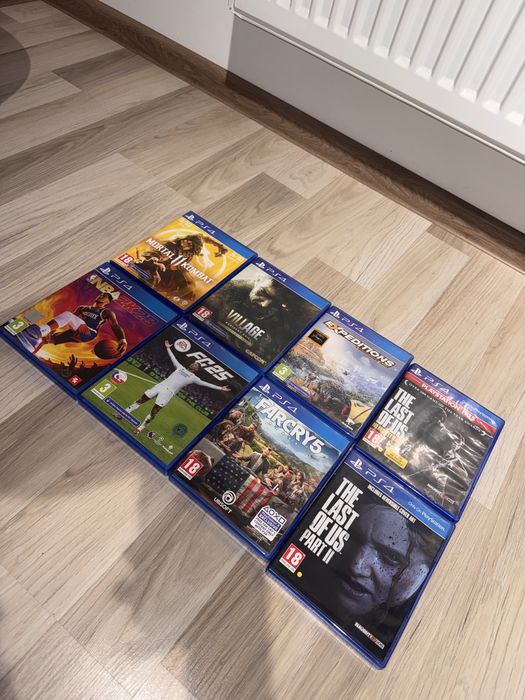 PS 4 jocuri in cutie