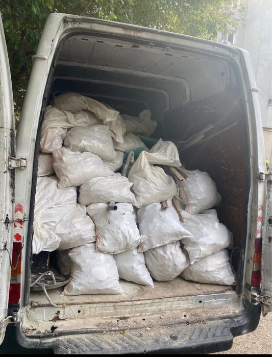 Deseuri moloz mobila saci cu moloz