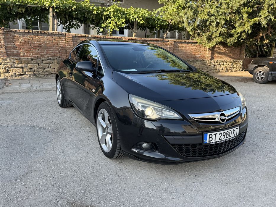Opel Astra - GTC