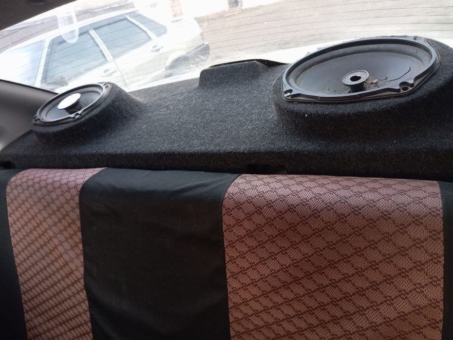 Машина сатылады саудасы бар