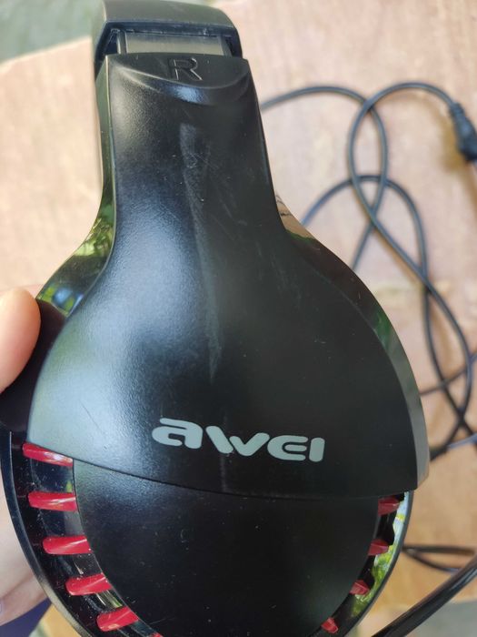 Наушники Awei c микрофоном