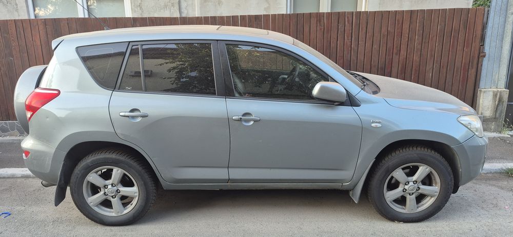 Toyota Rav 4 - Defect