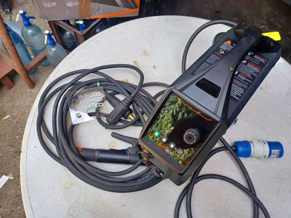 Invertor de sudura JASIC  ITALIA ARC 200  nou , 0 km