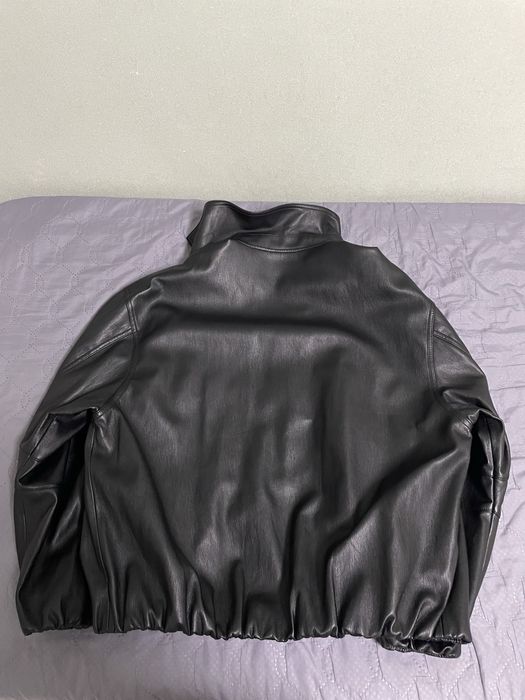 новая кожанка зара