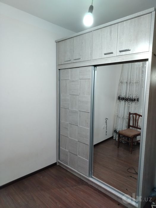 Shkaf kupe 180 x 250 ishlab chiqaruvchidan