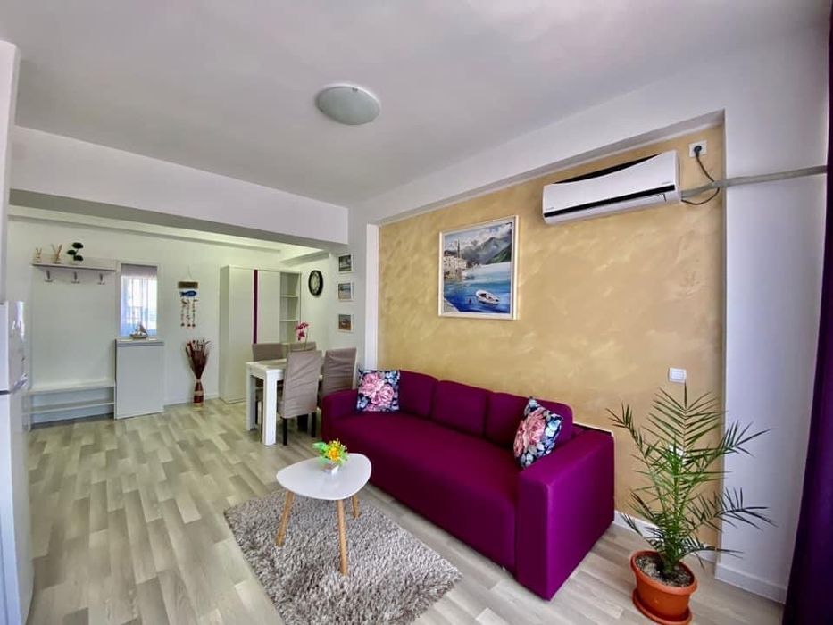 Inchiriez 2 Apartamente Zona Summerland utilat complet
