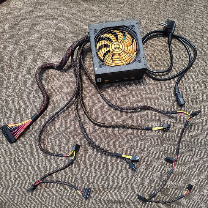 Sursa calculator 500W, Sursa Njoy Ayrus 500 80+, sursa PC