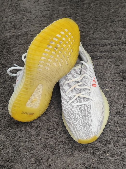 Маратонки Adidas Yeezy