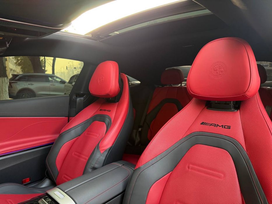 В продаже Mercedes AMG CLE 53