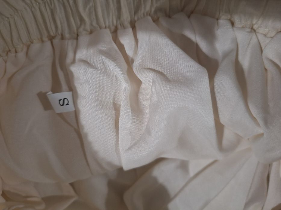 Къса пола-панталон