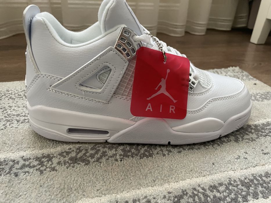 Jordan 4 Pure Money