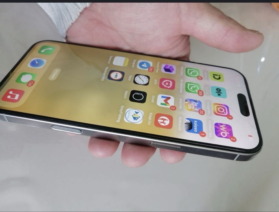 Iphone 16 pro max 256 обмен