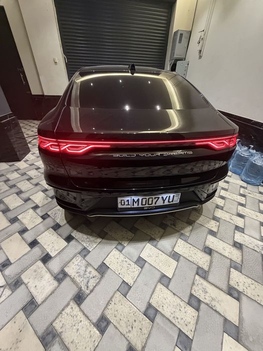 BYD Han 2025, 701 Km Smart full pazitsa