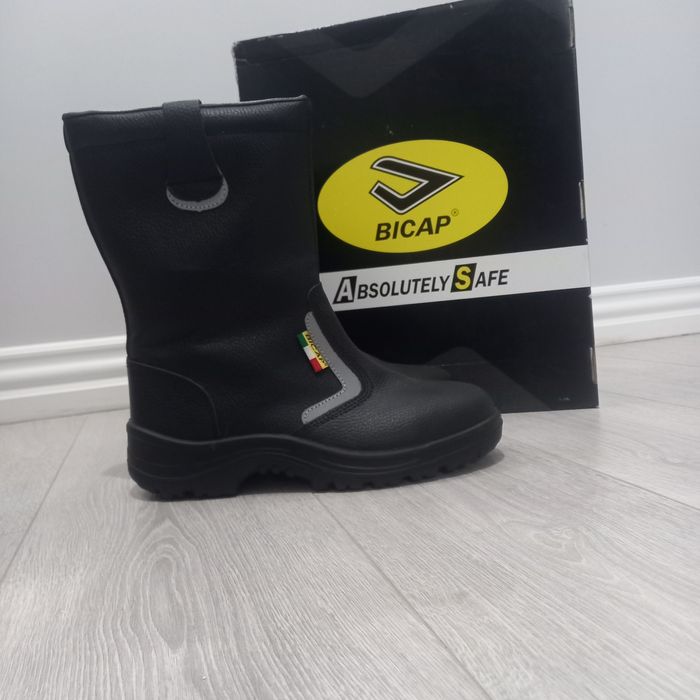 Спец сапоги 43.40-41,42-43,44-45.