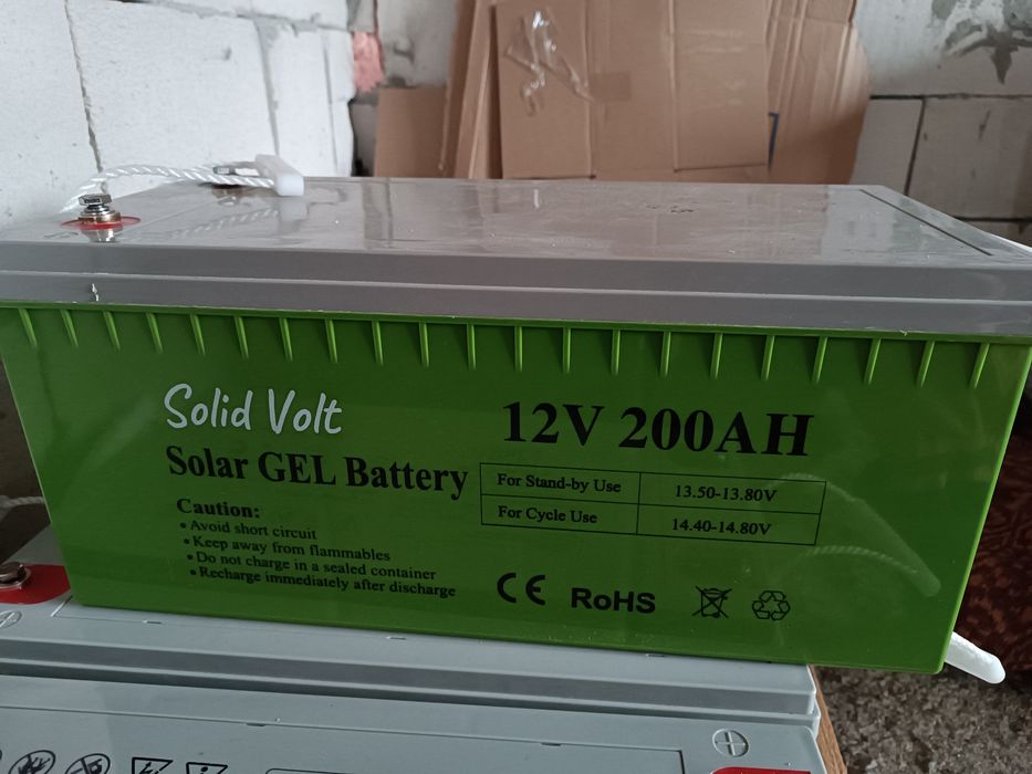 Sistem fotovoltaic off grid de 5kw cu baterii stocare de 5kw.Pret 5000 ron fix