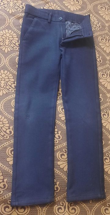 Брюки мальчиковые Отдам бесплатно