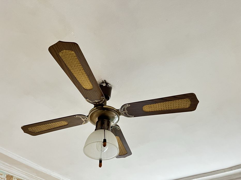 Полилей с вентилатор