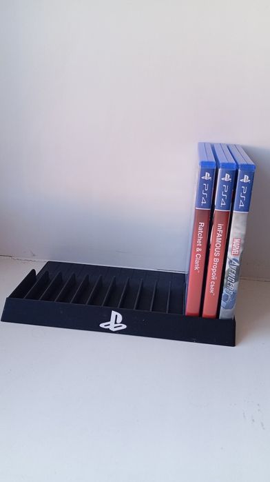 Продаю диски для PS4 и подставку к ним