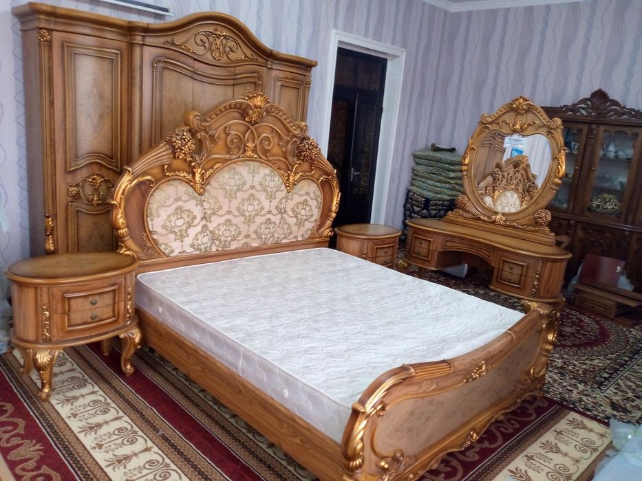 Спальни гарнитур Дубайски отличном состоянии