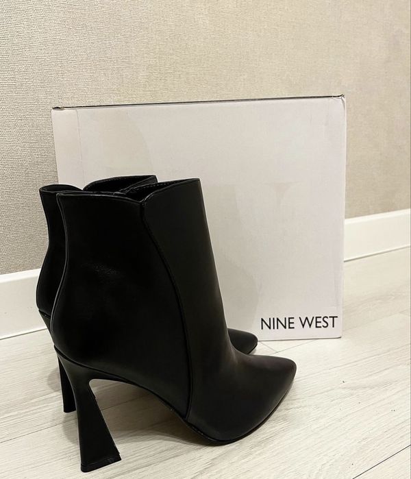 Ботинки кожаные Nine West