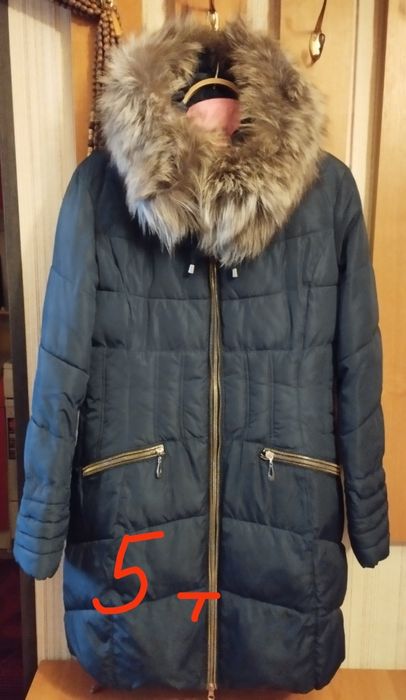Продам зимние куртки. Не дорого.