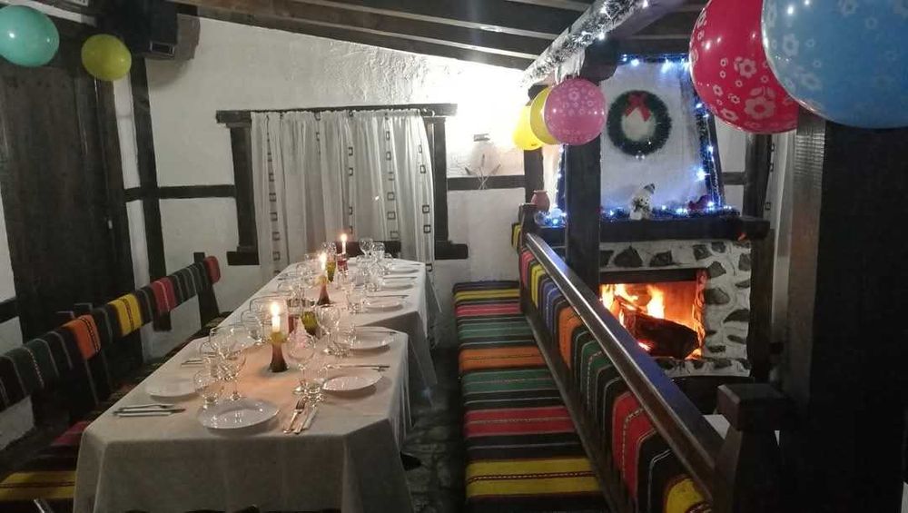 Механа с къща за продажба в гр.Банско ул.Пирин