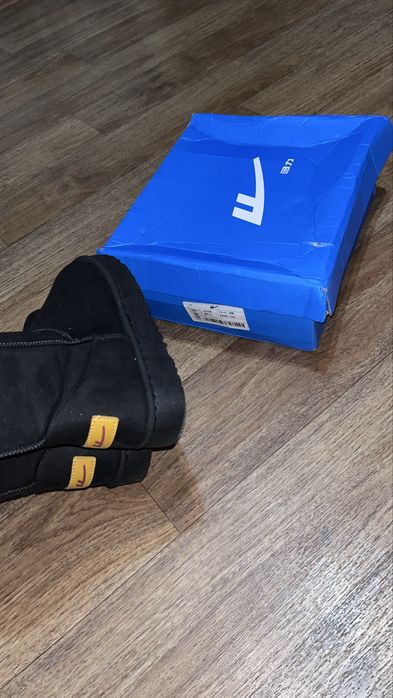 Новые угги! Размер 33-34.