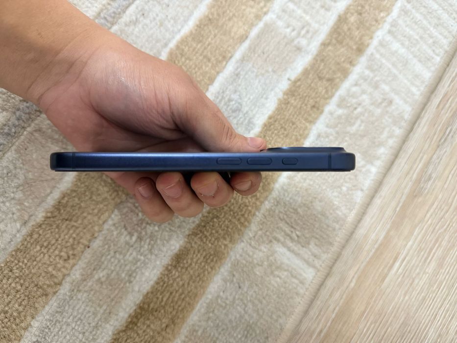 Продам Apple 17 pro 256gb