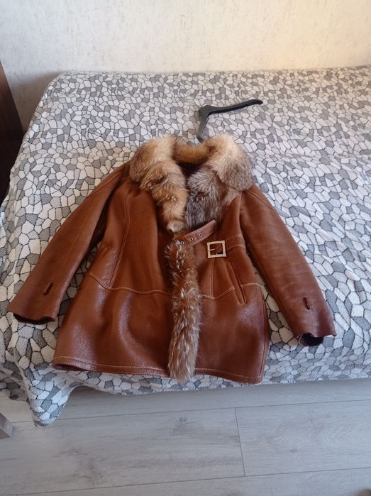 Дубленка коричневая