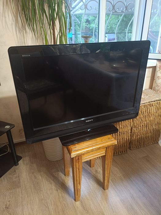 Продам б/у LCD телевизор SONY BRAVIA