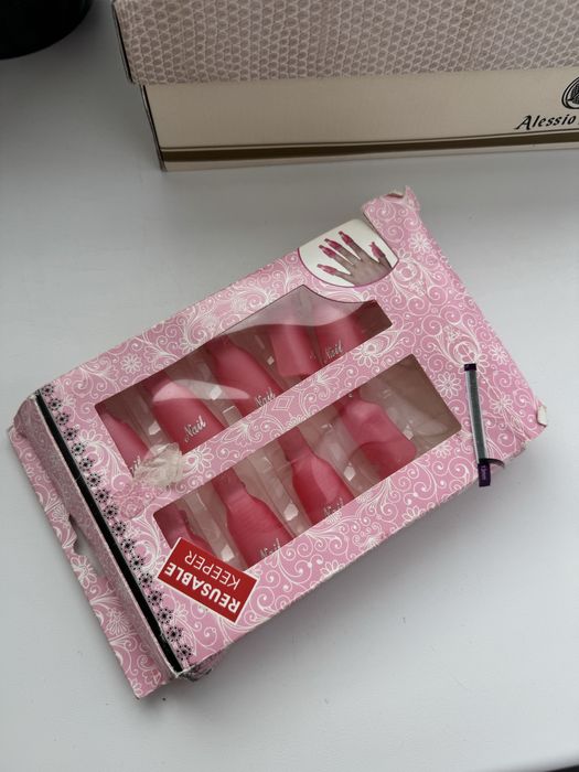 Набор для маникюра, лампа