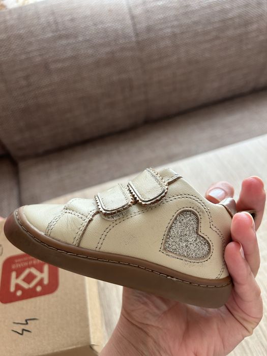 Обувки бебе Колев и Колев