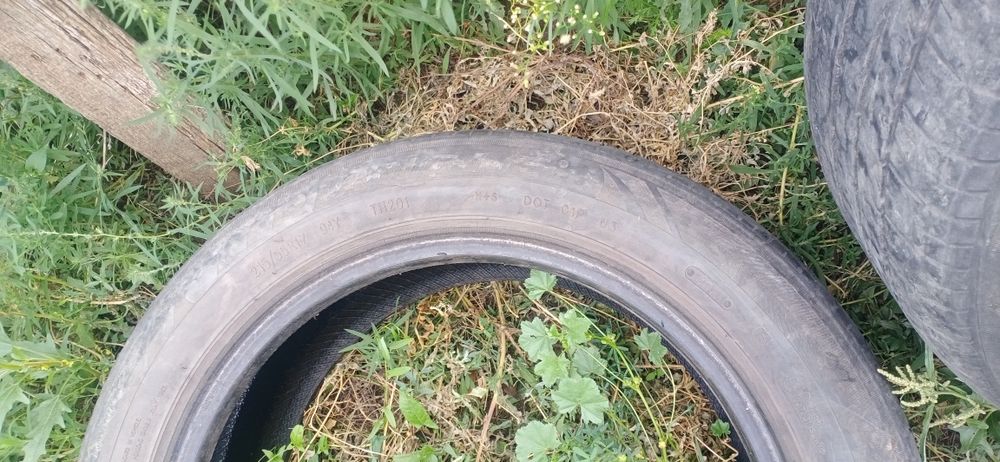 Продам колеса два разных