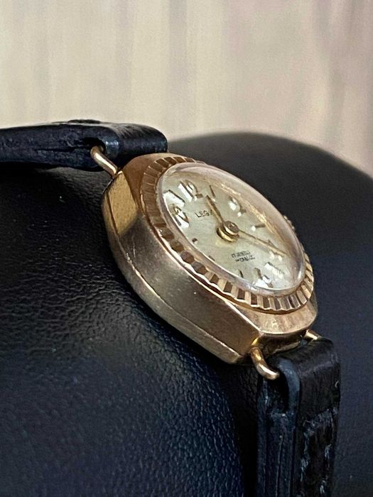 Дамски Златен Часовник LEGION 17 Jewels incabloc / Механичен