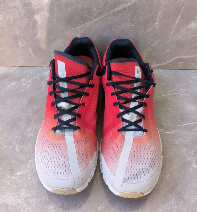 On Cloud номер 44