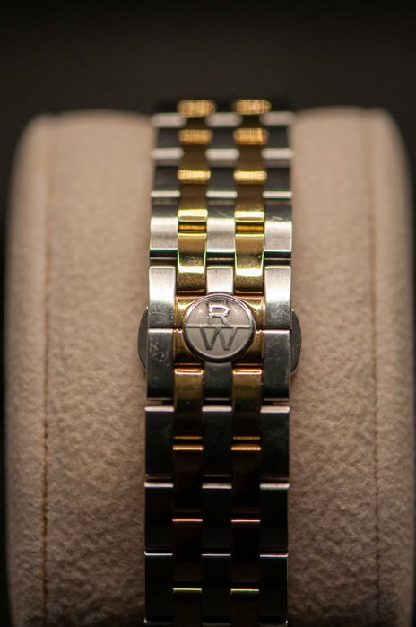 Мъжки швейцарски часовник - Raymond Weil Tango 5591